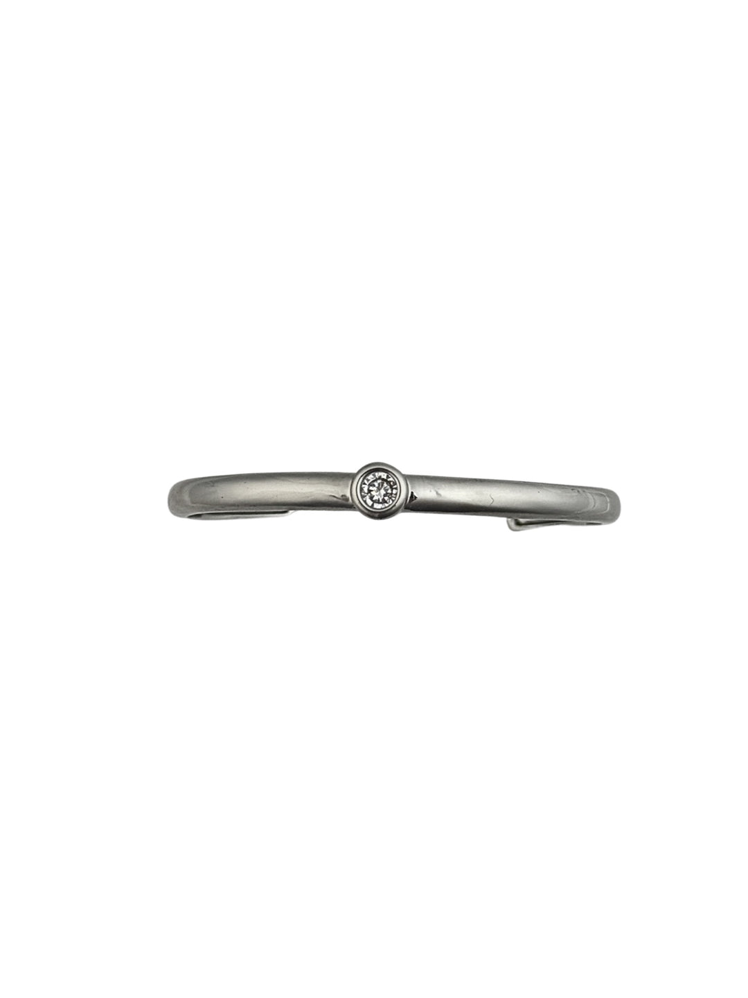 Elegant Round Cuff Bracelet