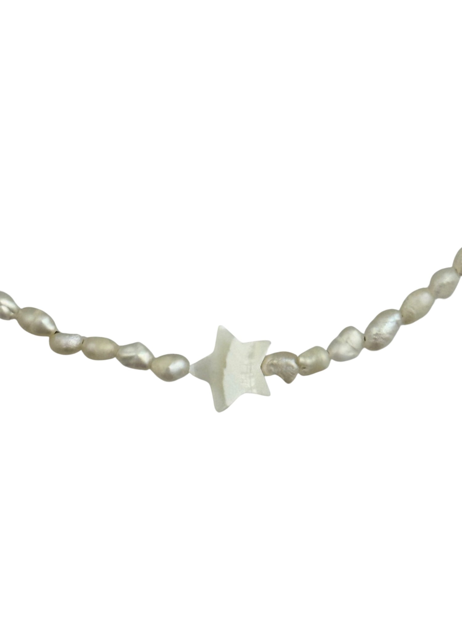 Estrella Pearl Necklace