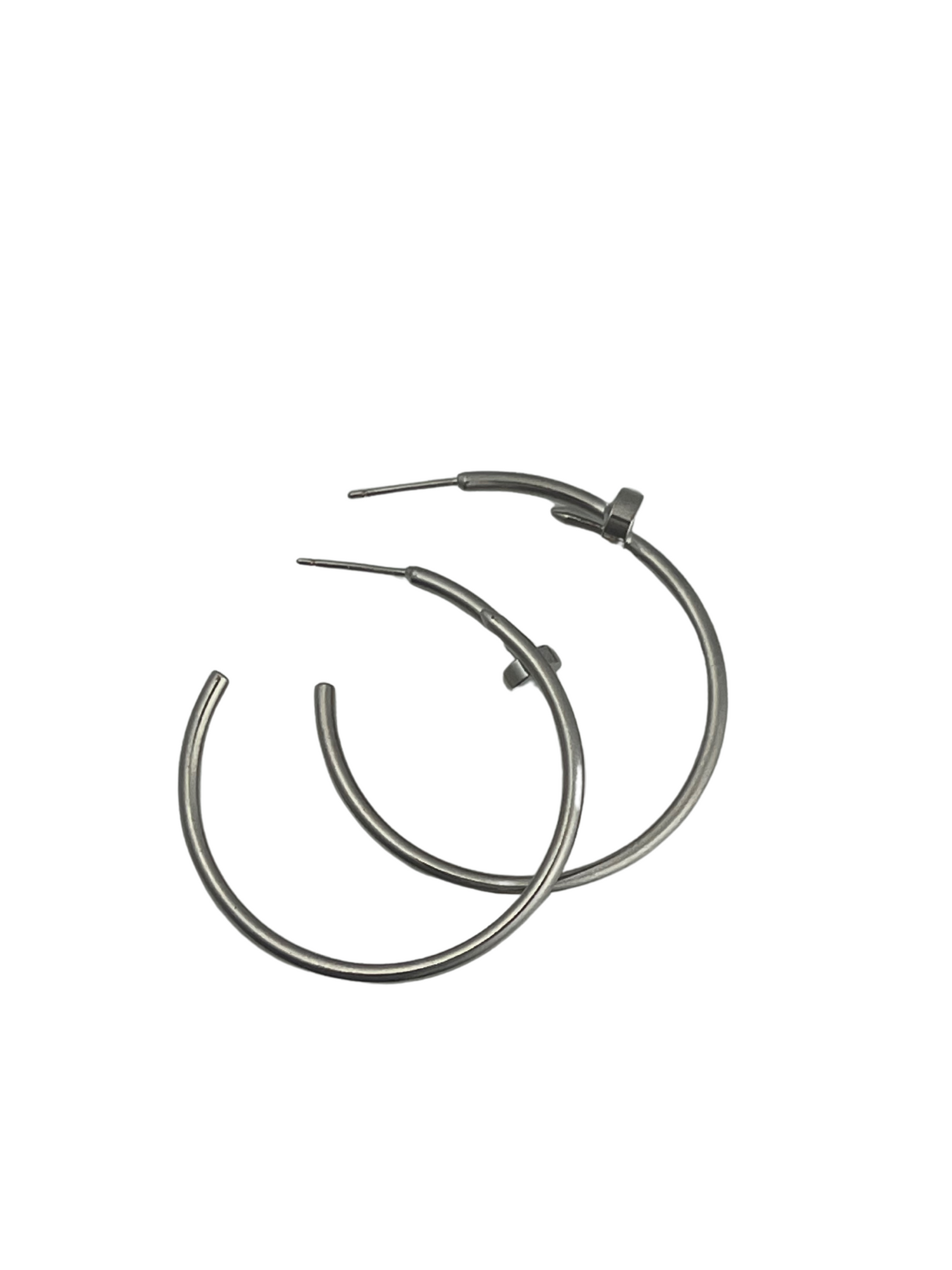 Clou hoops