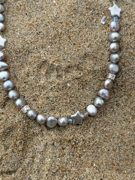 Anisia Pearl Necklace