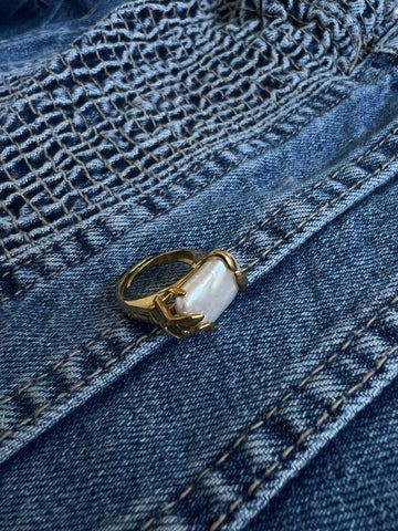 Eras Gold Ring