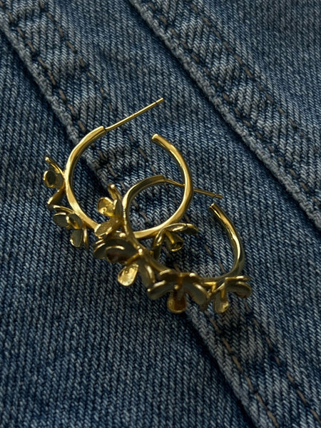 Flor Hoop Earrings