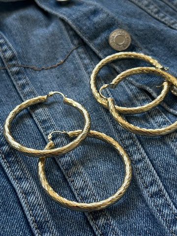 Kate hoops