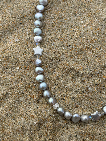 Anisia Pearl Necklace