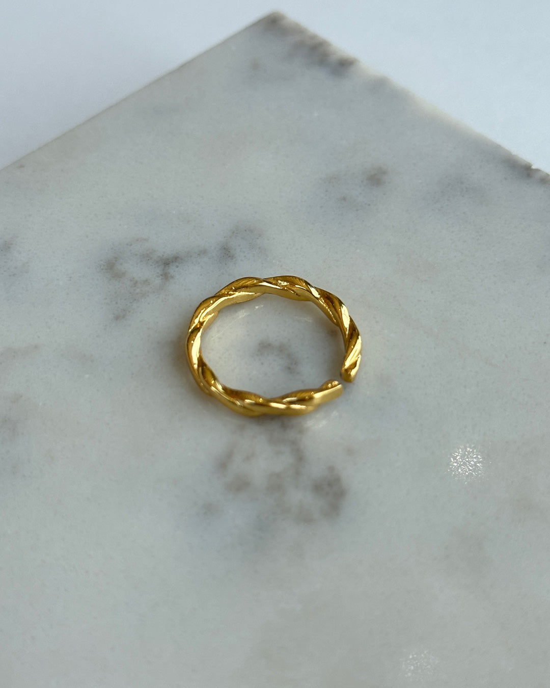 Vine Ring